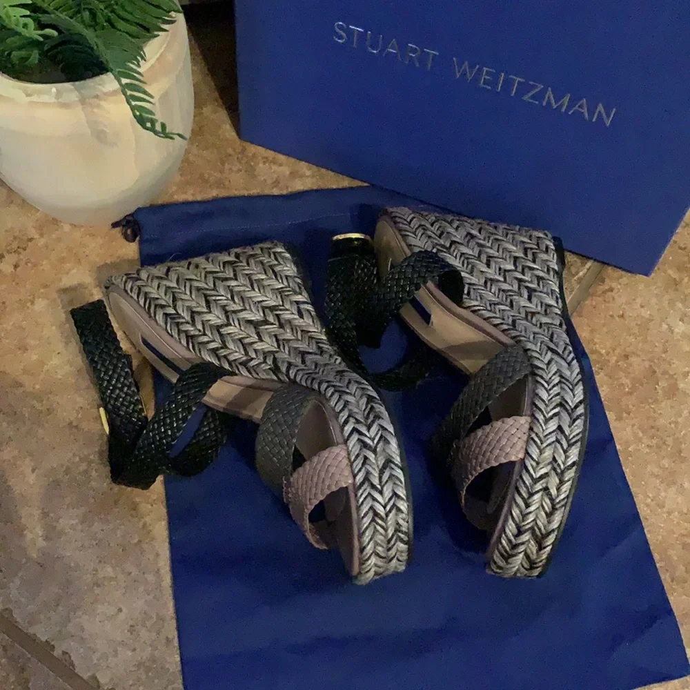Stuart Weitzman Elsie Woven Wedges - Picture 4 of 8